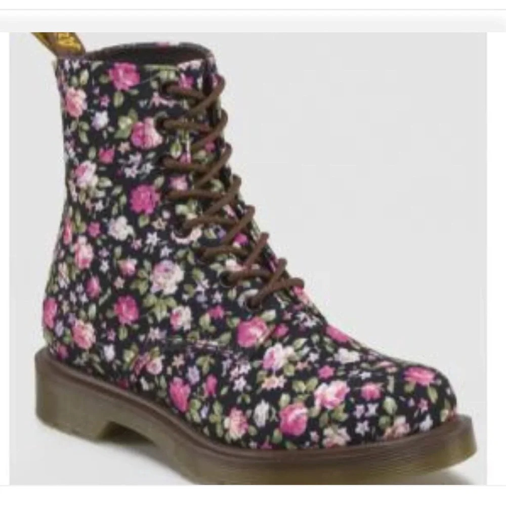 Dr Martens Rose Canvas Boots, size 37